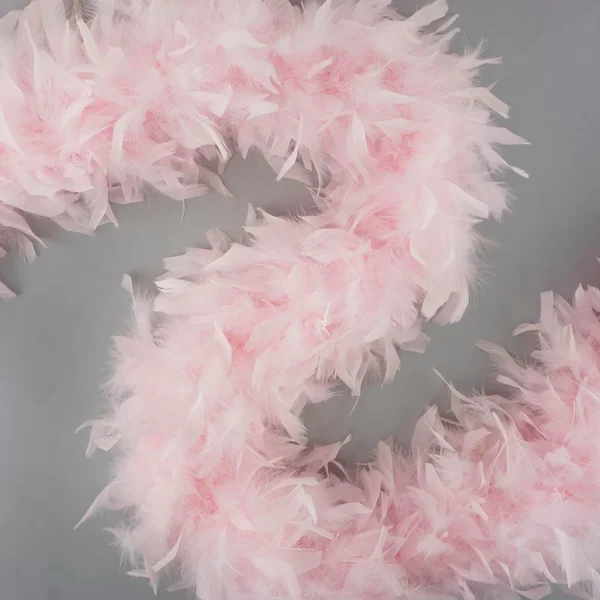Feathers - Chandelle Heavyweight Feather Boa 6ft - Light Pink