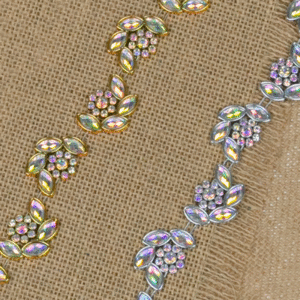 Garland - Bling Trim Rhinestone Flower w/ Leaves - Gold - 3 yards