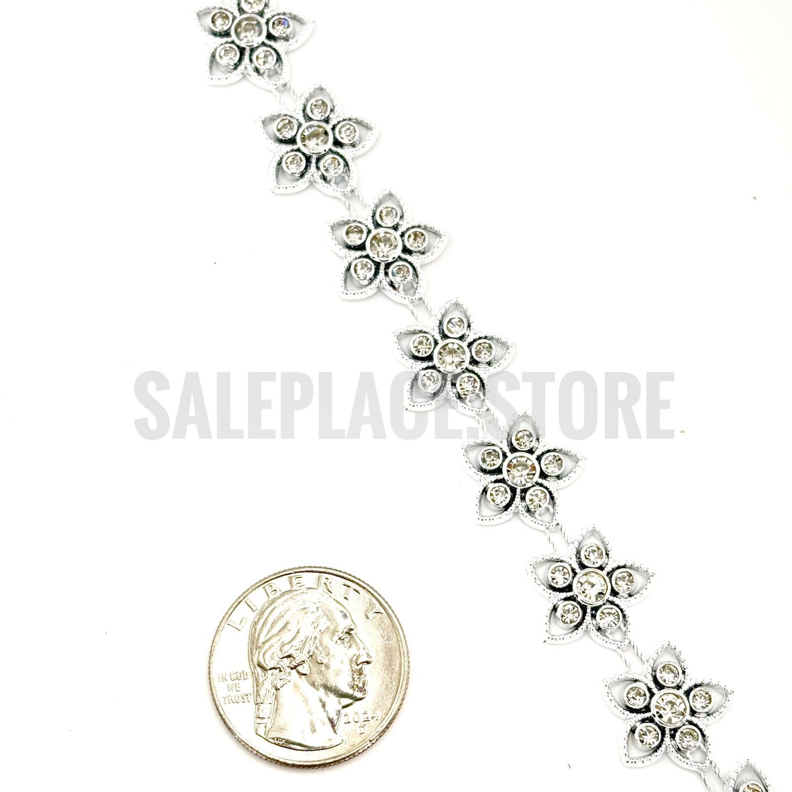 Garland - 5 Petal Star Flower Garland (0.6 inch) - 10yds - Metallic Silver - Image 2