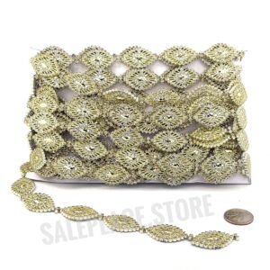 oval-garland-gold